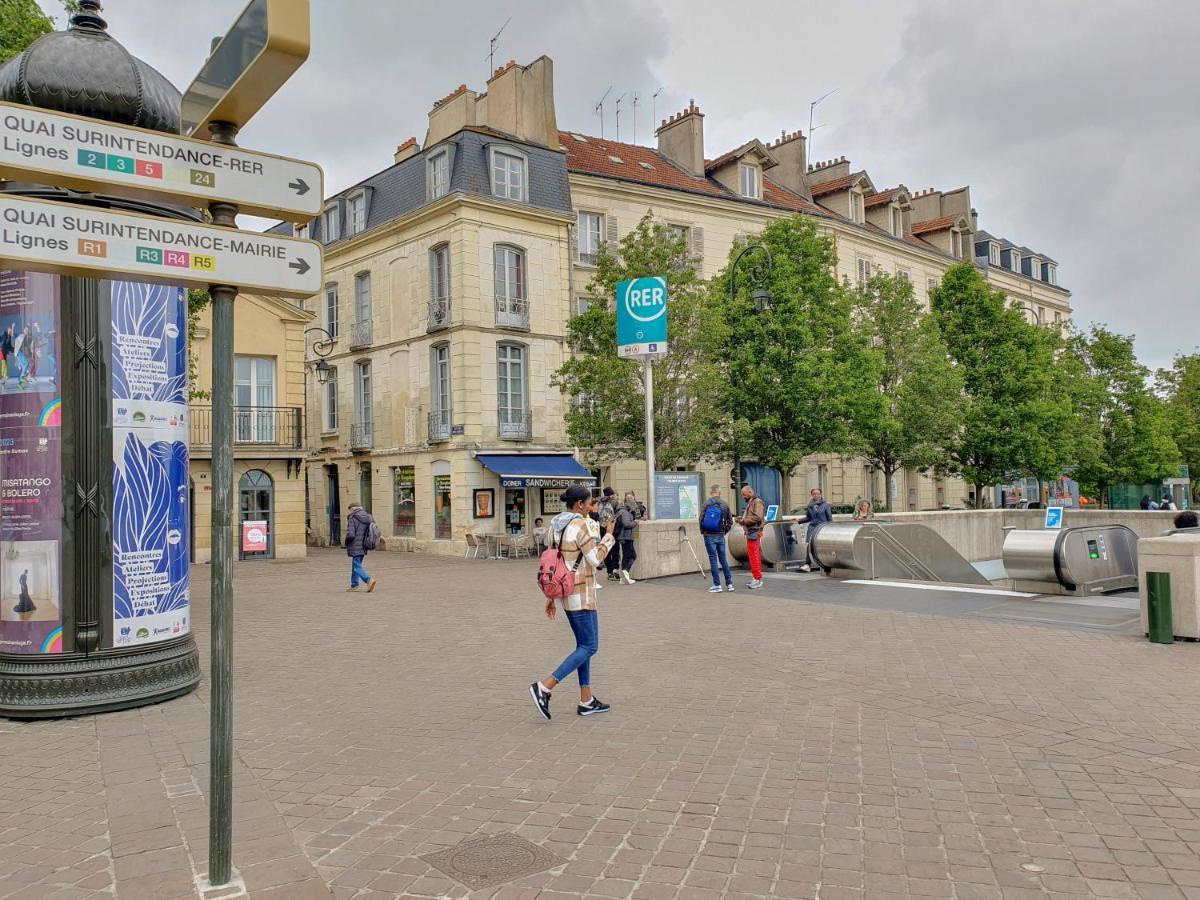 Exigehome-Grand Studio En Centre Ville - 300 M Du Rer A Saint-Germain-en-Laye Luaran gambar